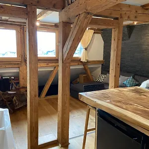 Beautiful In Centre With Superb Mountain Views Appartement Chamonix